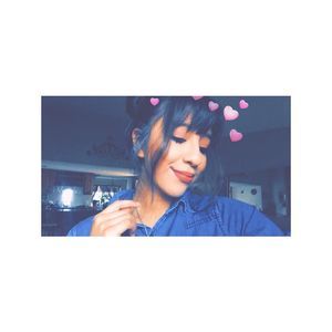 Meet your Posher, Stephany